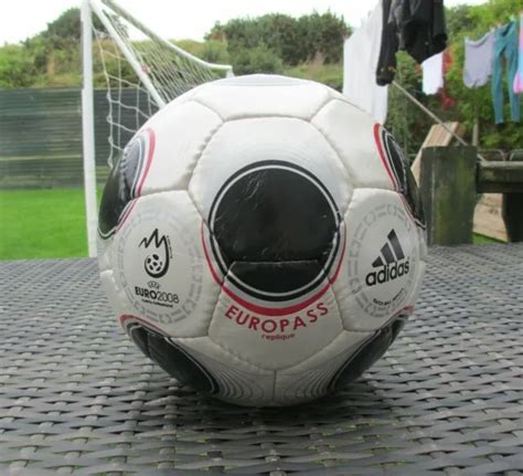 adidas Euro 2008 Europass Replique Official Match Ball Replica 